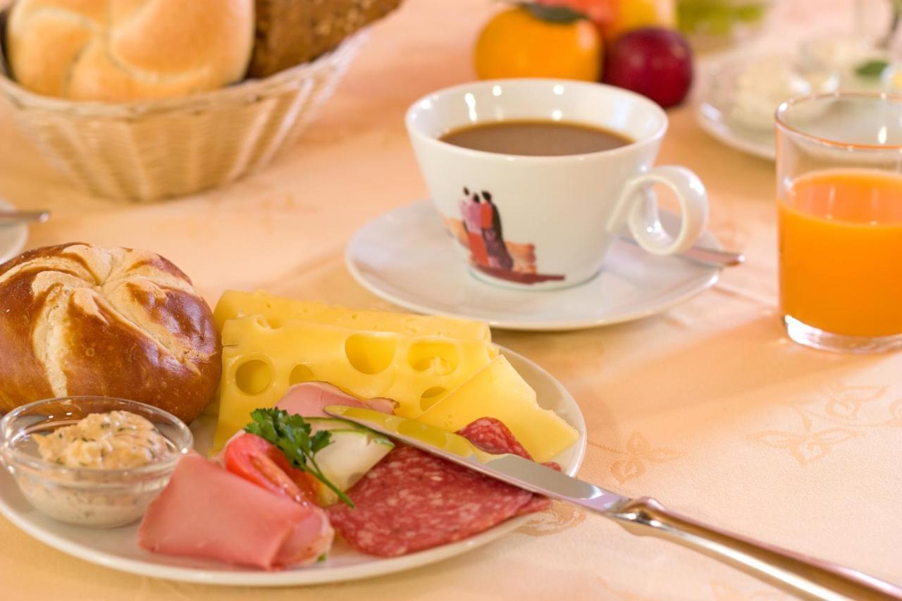 Bed and Breakfast Haus Elisabeth Neustift im Stubaital Camera foto